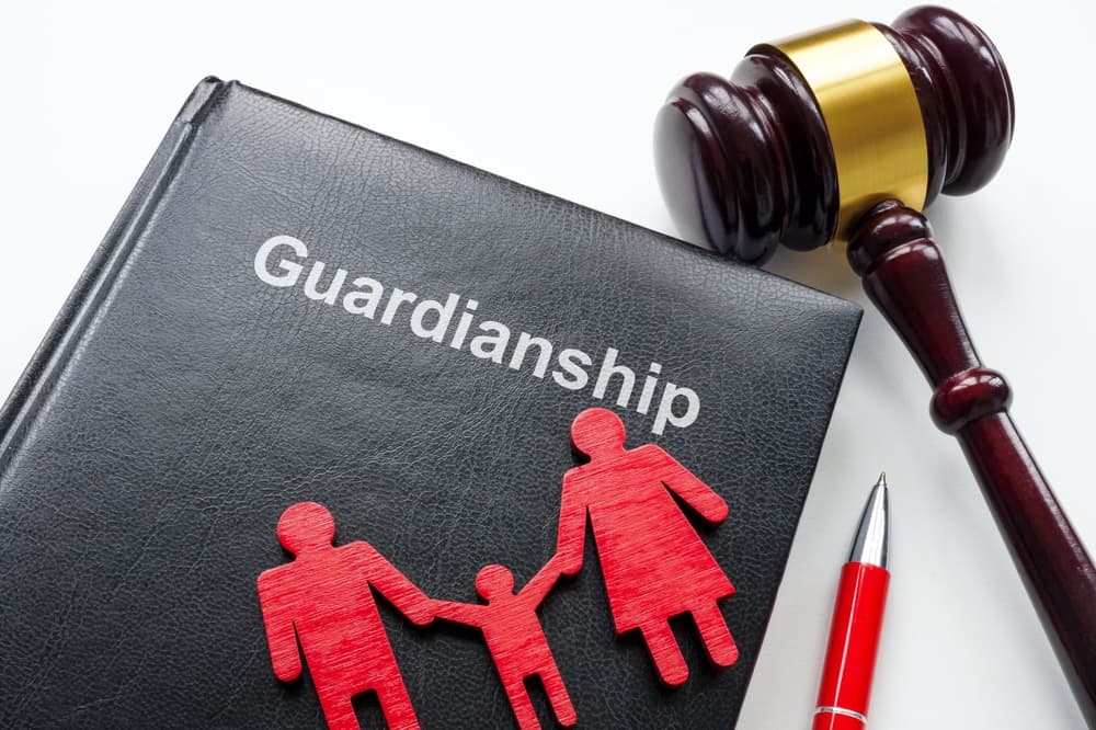 Child Guardianship , family figures and a hammer